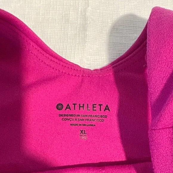Athleta Magenta Crop Top - Picture 4 of 6